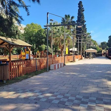Δίπλα Στο Πάρκο Διαμέρισμα Καλαμάτα Εξωτερικό φωτογραφία